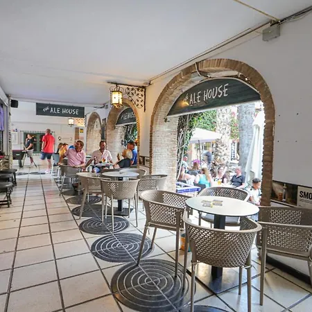 Presidential Villamartin Plaza Av Brisas 67 Apartment
