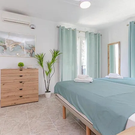 Apartment Presidential Villamartin Plaza Av Brisas 67 *