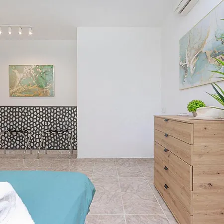 Apartment Presidential Villamartin Plaza Av Brisas 67 *